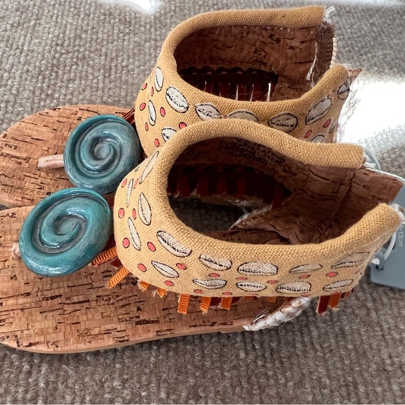 Disney Moana Kids Sandals - Tan and Teal - Picture 2 of 3